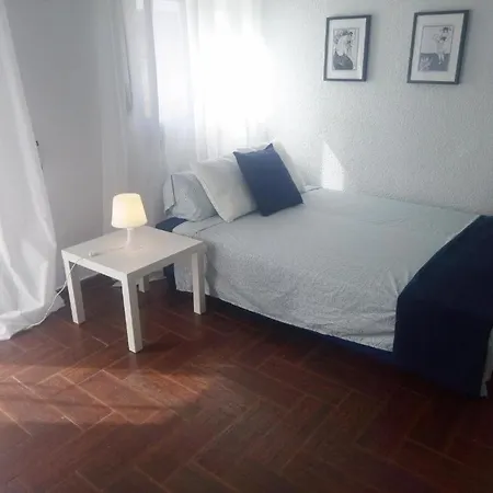 Amplio, Luminoso, Tranquilo Y A 5 Minutos De La Plaza Mayor * Plasencia