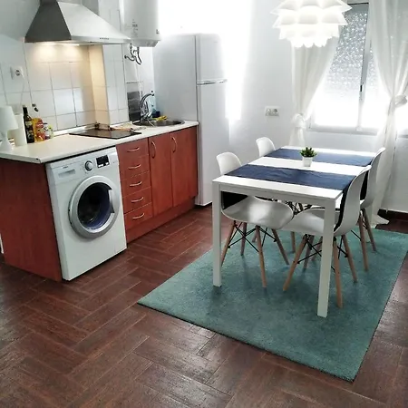 Amplio, Luminoso, Tranquilo Y A 5 Minutos De La Plaza Mayor Plasencia