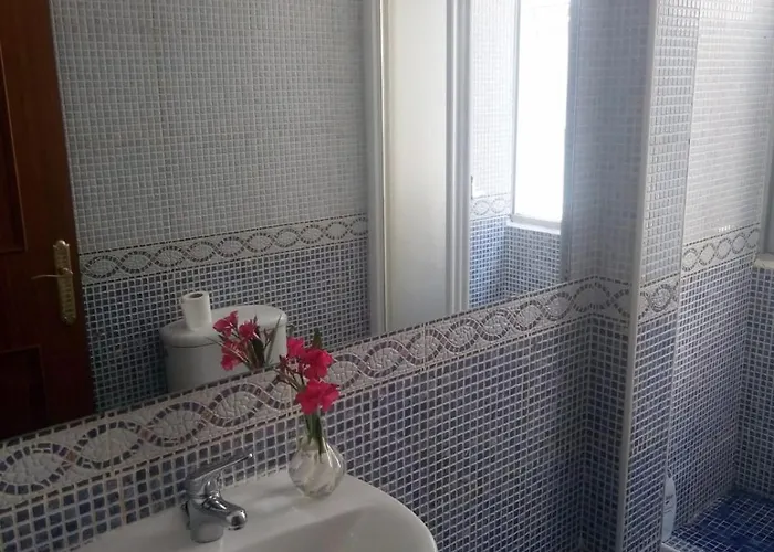 Amplio, Luminoso, Tranquilo Y A 5 Minutos De La Plaza Mayor