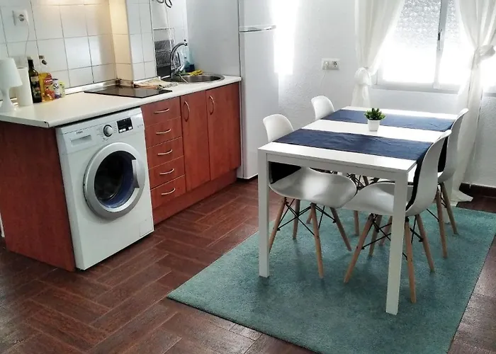 Amplio, Luminoso, Tranquilo Y A 5 Minutos De La Plaza Mayor Plasencia